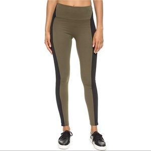 Spanx textured panel legging, olive and black, M
